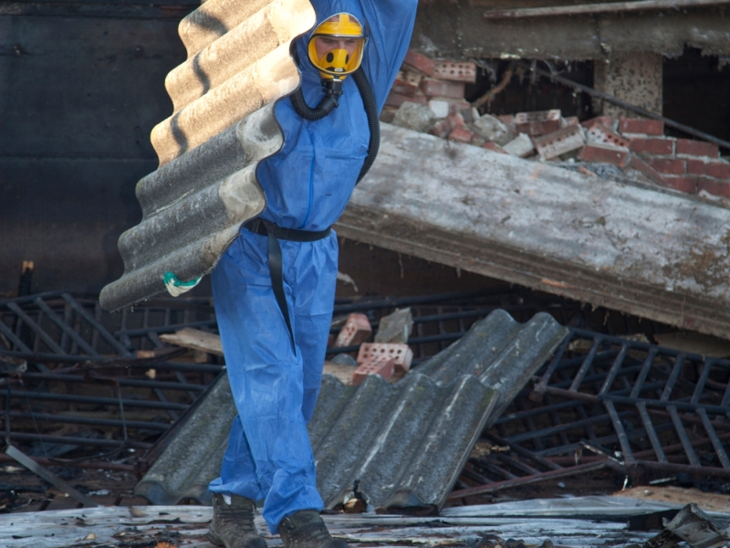 Amianto e rischi correlati: oltre l&rsquo;emergenza invisibile