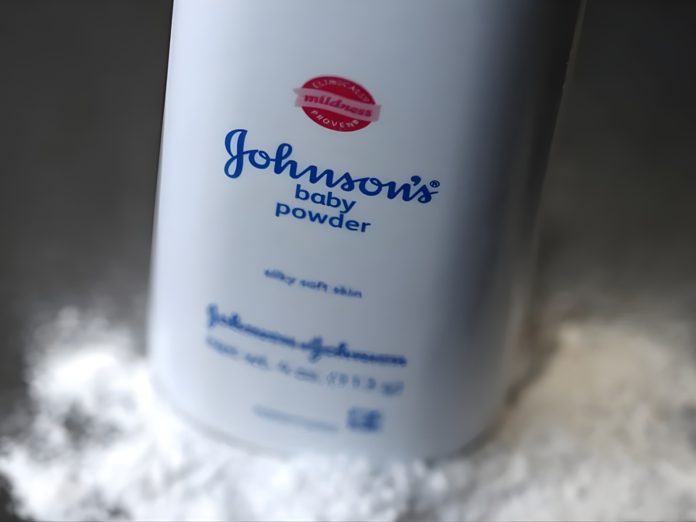 Vittime dell&rsquo;amianto: maxi condanna da 966 milioni di dollari alla Johnson & Johnson per il talco tossico